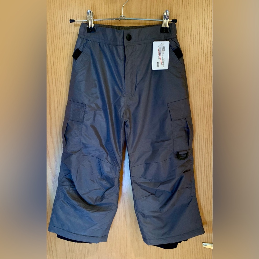 NWT Kids Rawik Jr Board Dog Insulated Snow Pants- Size 5-Gray